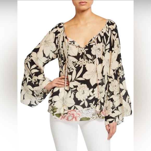 Johnny Was Tops - GUC Jade by Johnny Was Eva Floral Tiered Sleeve Top in Black and Cream. Size S